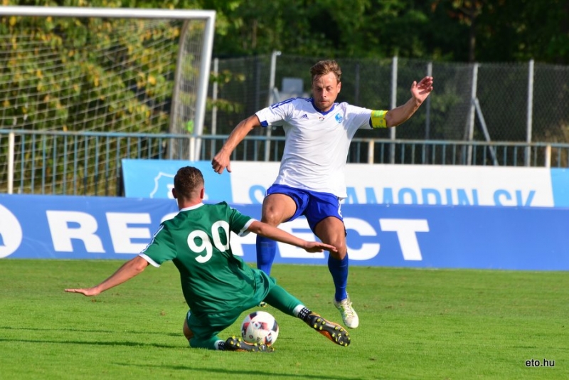 Szombaton duplán meccselnek